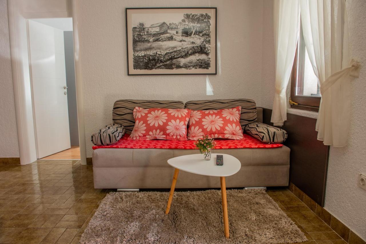 Apartman Bozica Вир Екстериор снимка